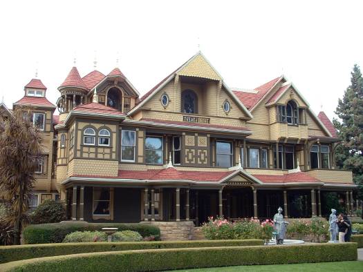 Winchester_Mystery_House_