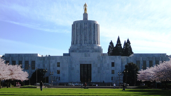 Oregon_State_Capitol.1